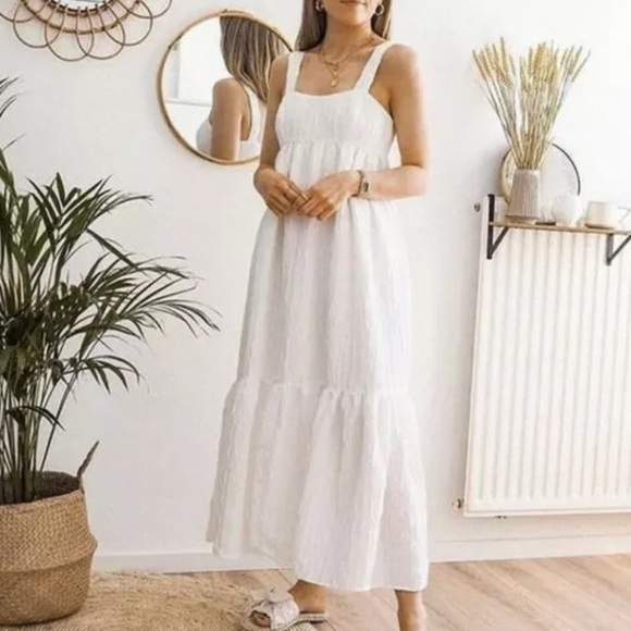 Zara Dresses & Skirts - Zara texture weave dress